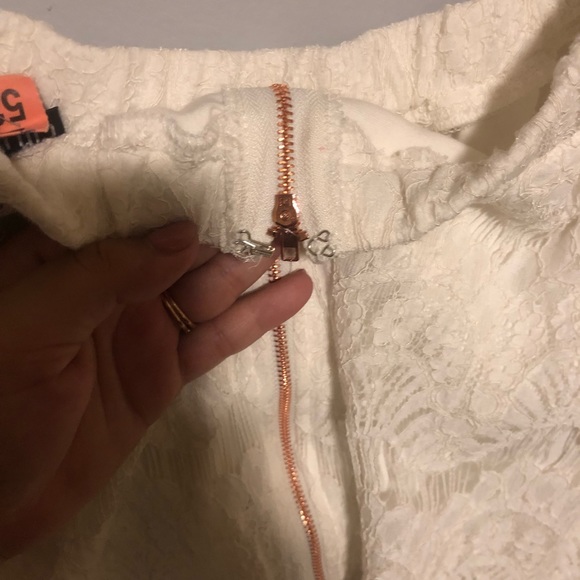 14w ivory lace off the shoulder dress - Picture 5 of 7